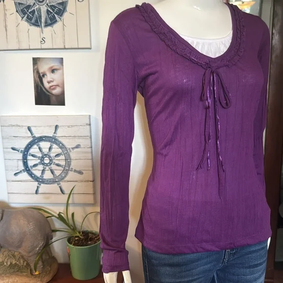 Northern Reflections Purple Long Sleeve Tie-Front Scoop Neck Tee - Picture 3 of 5